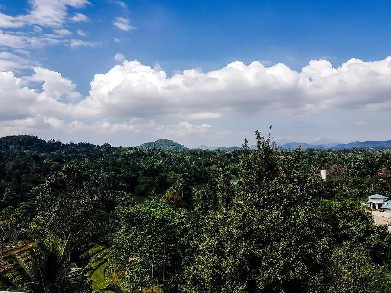 Homestay Samindra Villa Kandy